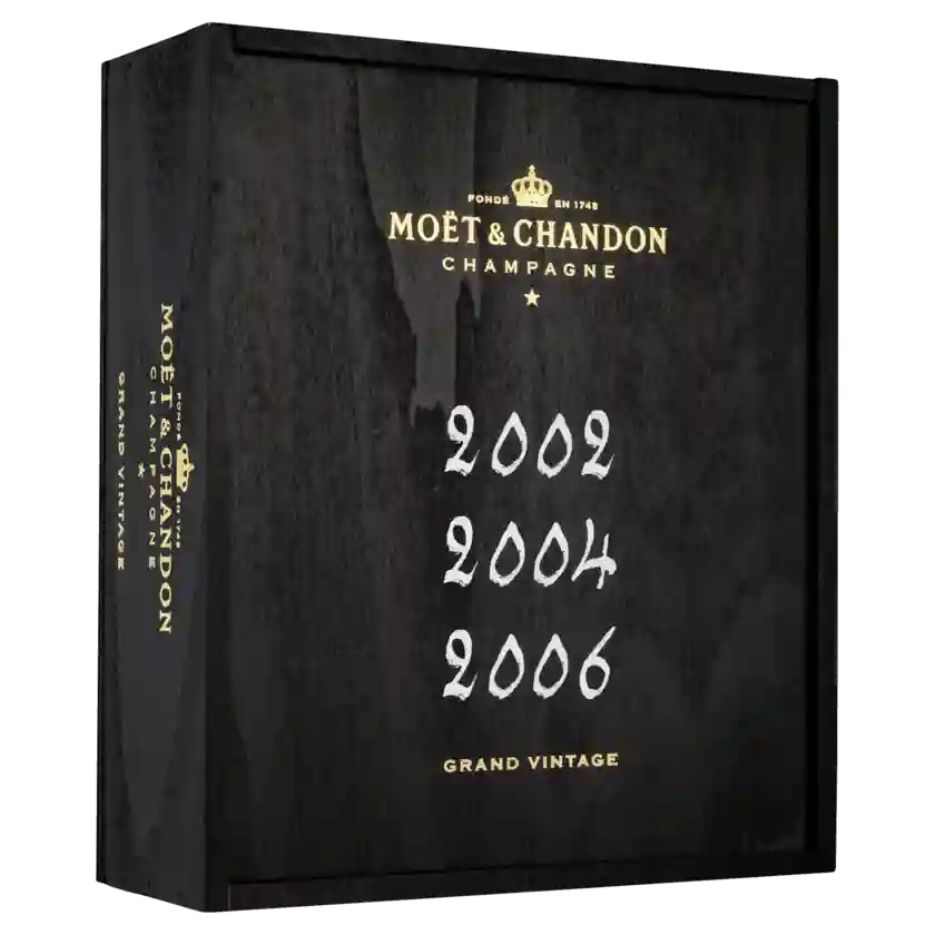Moët & Chandon Grand Vintage Extra Brut Pack 3 x 750ml