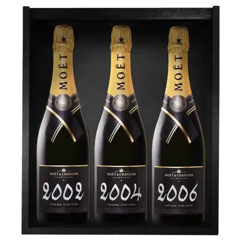 Moët & Chandon Grand Vintage Extra Brut Pack 3 x 750ml