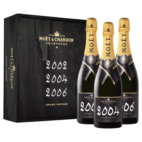 Moët & Chandon Grand Vintage Extra Brut Pack 3 x 750ml
