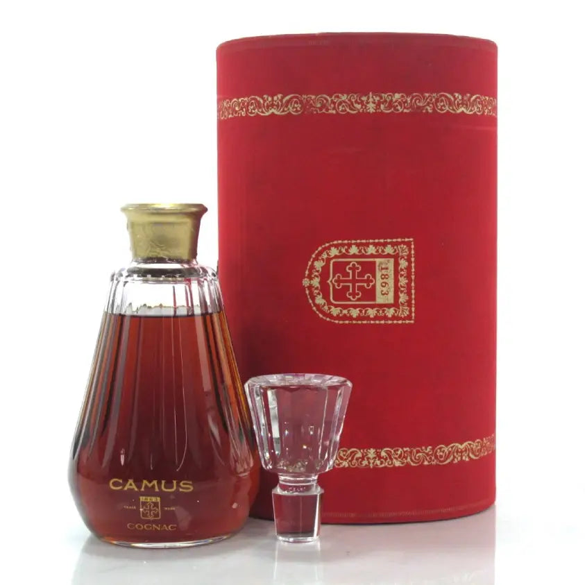 新品COGNAC CAMUS BACCARAT CRYSTAL DECANTER Camus Tradition Cognac with Baccarat Decanter, France | prices