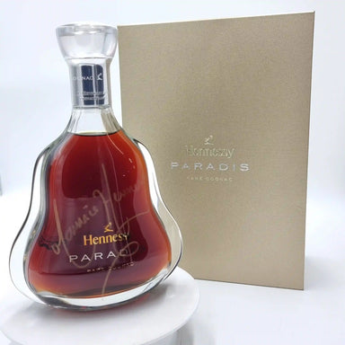 Extremely Rare: Hennessy Paradis Cognac Signed Bottle 700ml